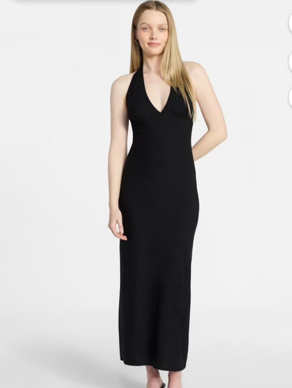 No Boundaries Women's Black Halter V-Neck Maxi Dress